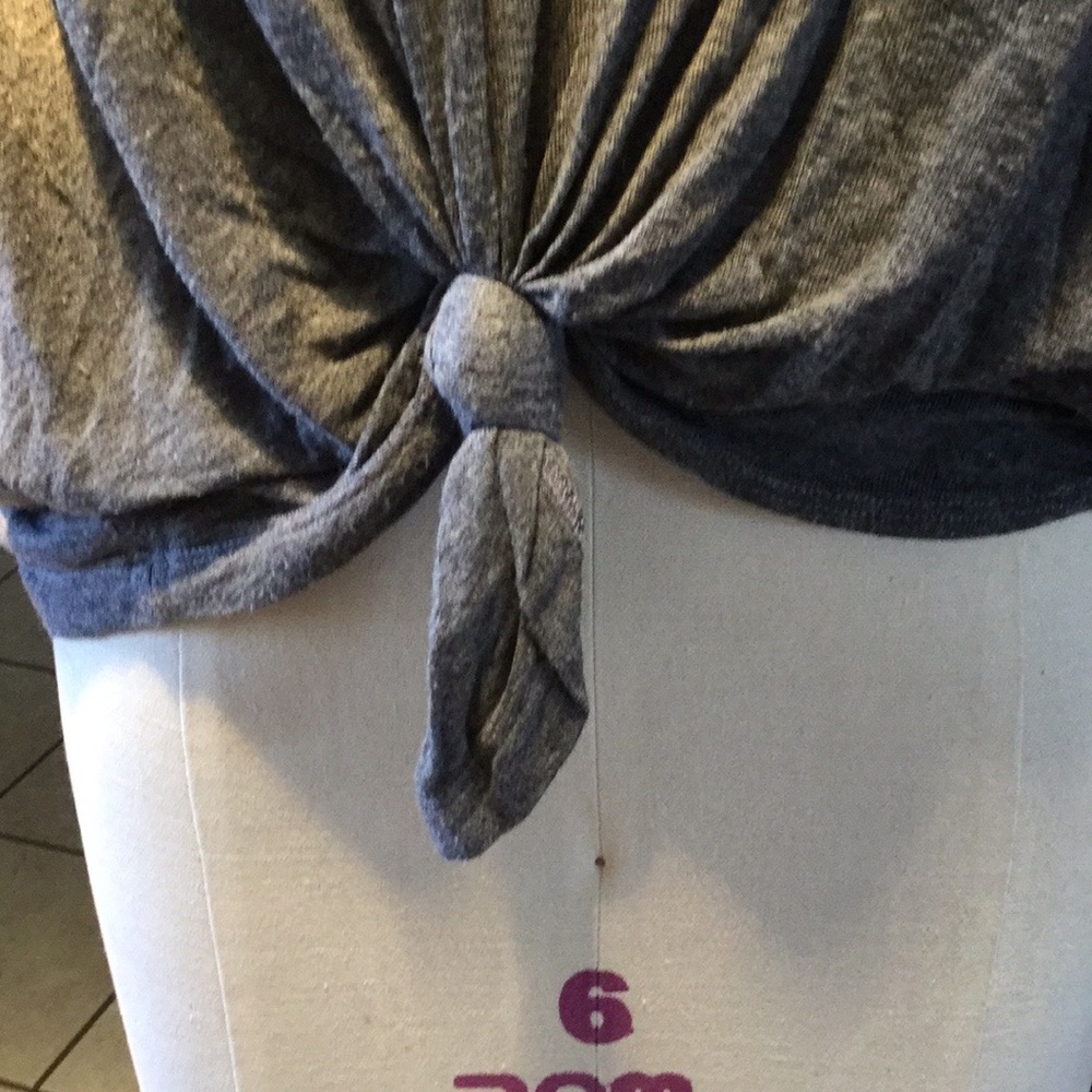 Tank top - Picture 2 of 4